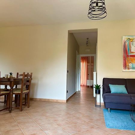 דירות מונטפיאסקונה La Casa Di Maurizio מראה חיצוני תמונה