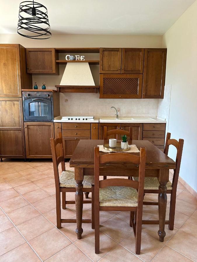 דירות מונטפיאסקונה La Casa Di Maurizio מראה חיצוני תמונה